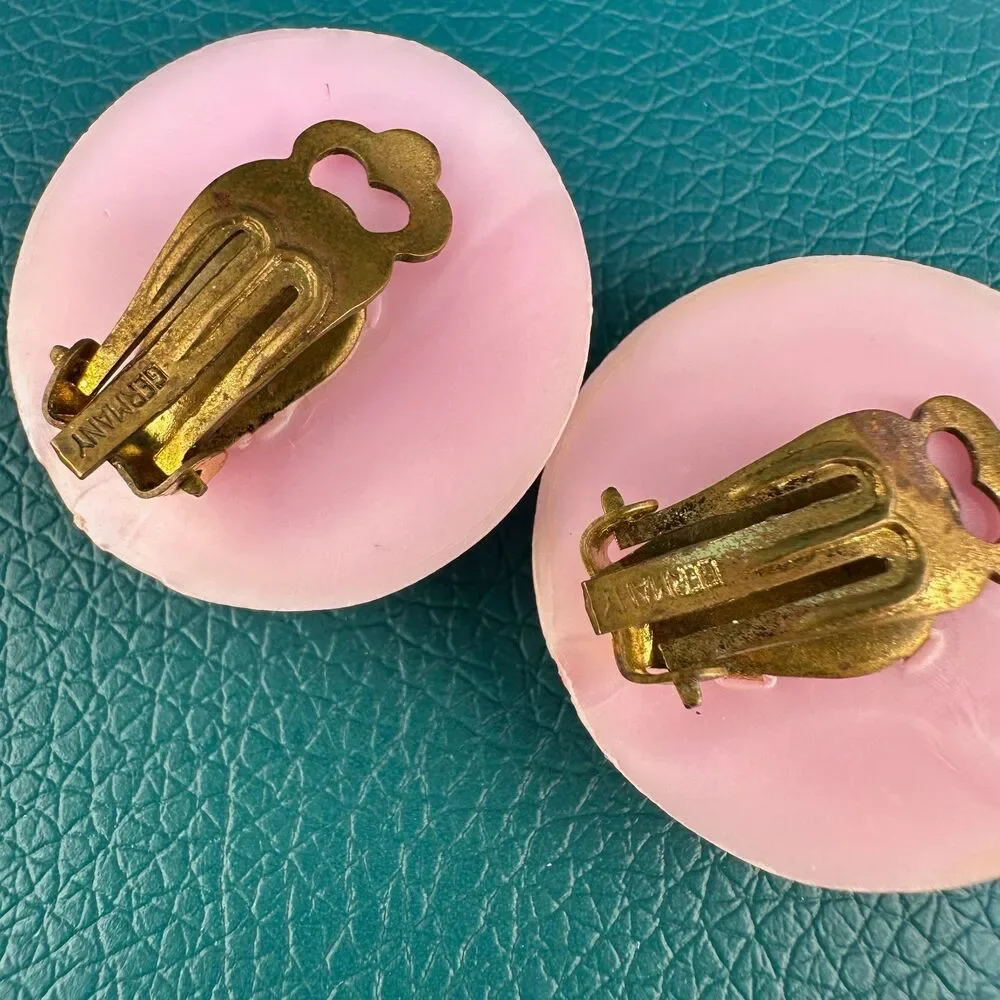 Vintage Necklace Earrings Set Pink Silver Tone Acrylic Chunky Bauble Bead Retro